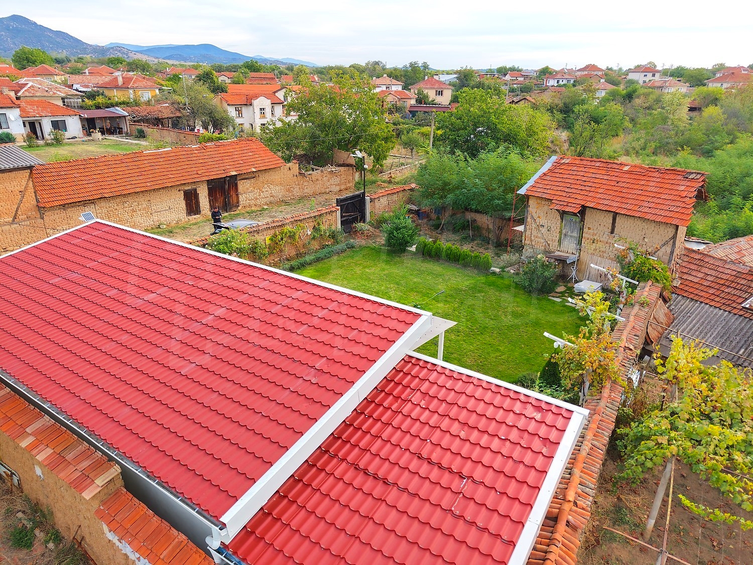 outside, garden, mountain, green area