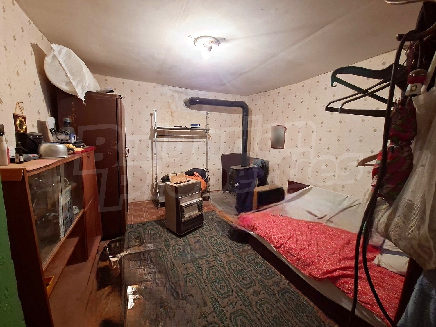 inside, bedroom, furnished