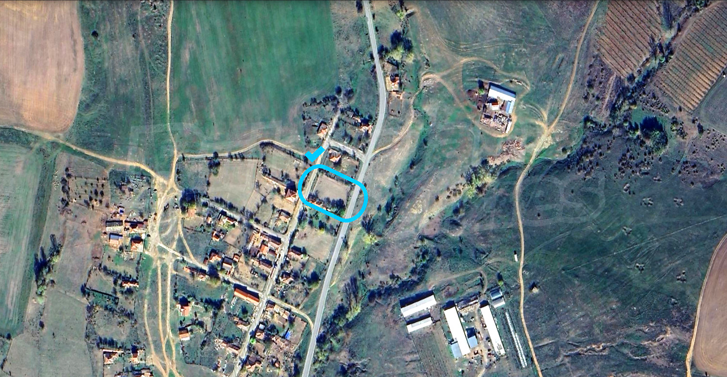 outside, green area