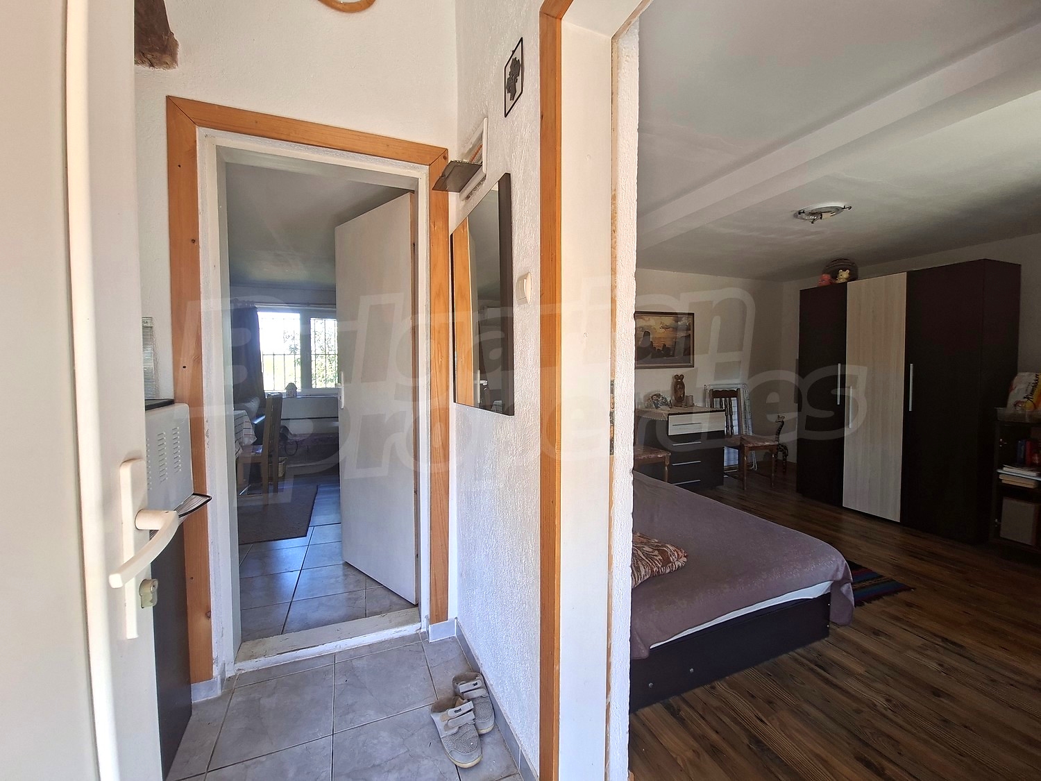 inside, bedroom