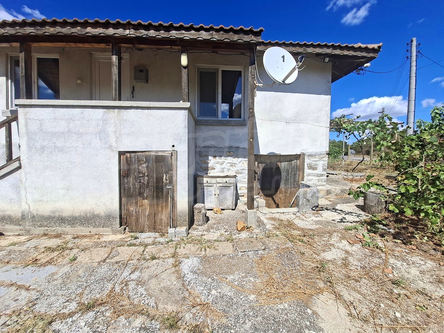 outside, facade, garden