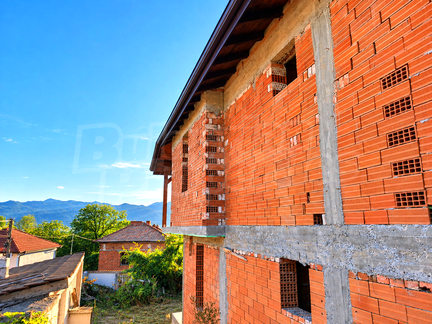 outside, facade, mountain, green area