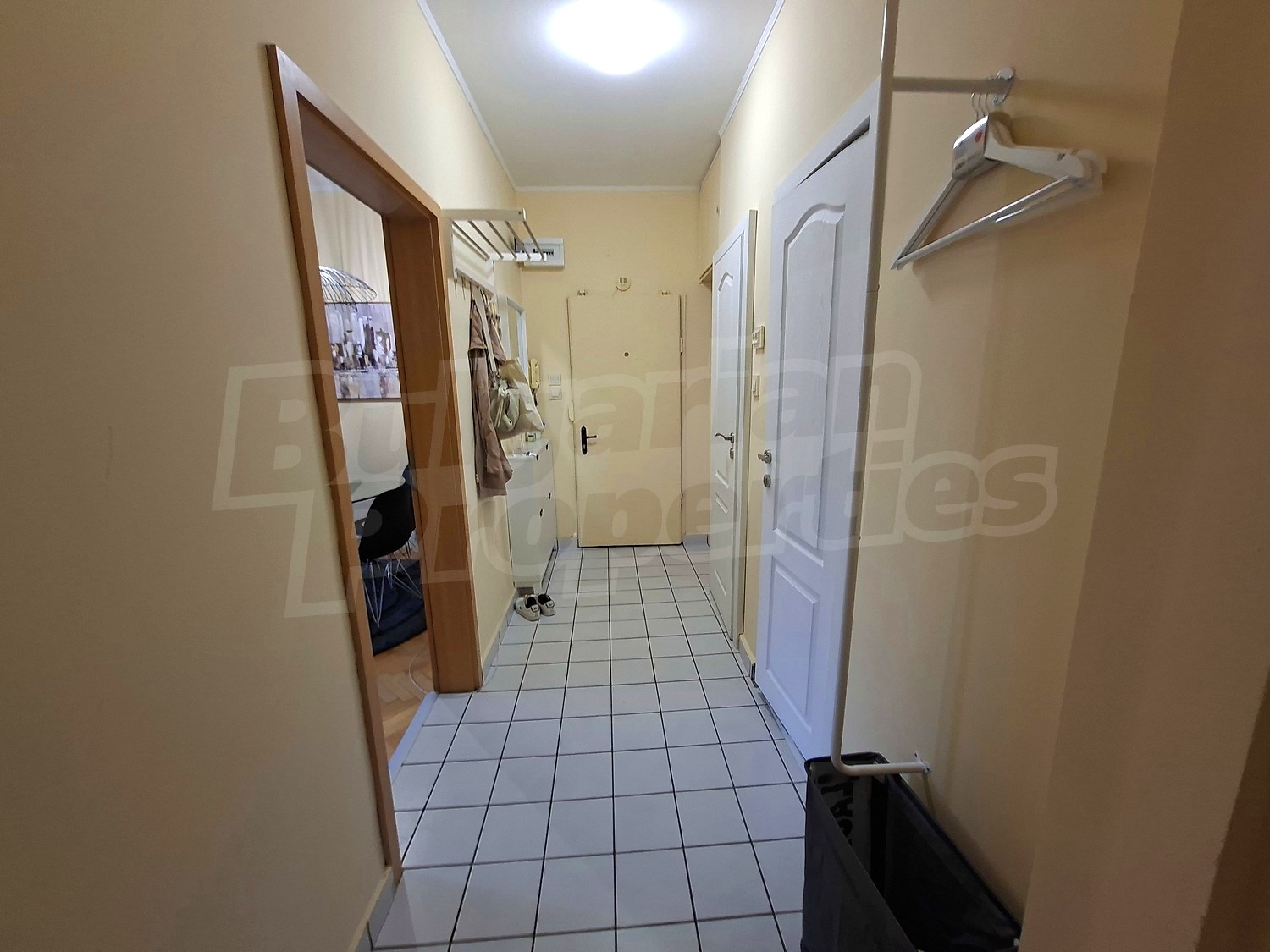 hallway, inside