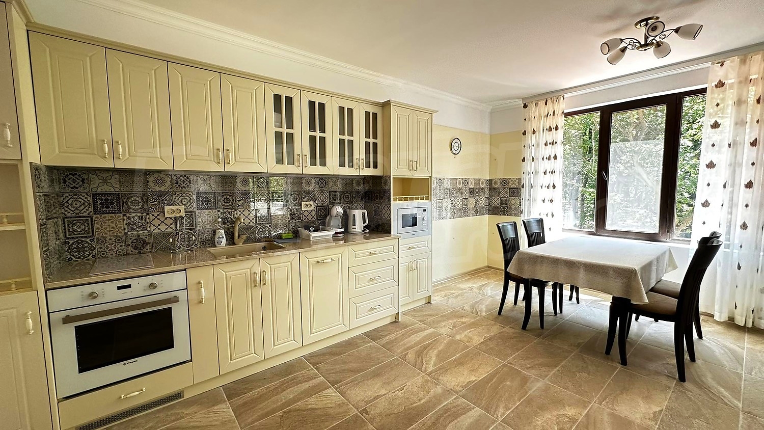 inside, kitchen, furnished