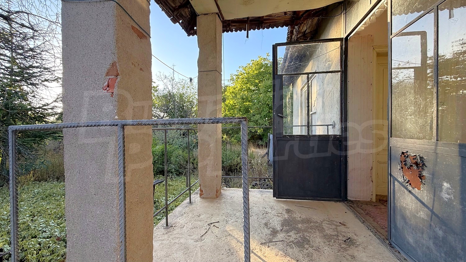 balcony, outside, facade, garden