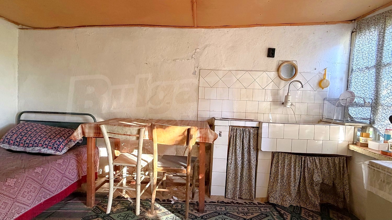 inside, kitchen, furnished
