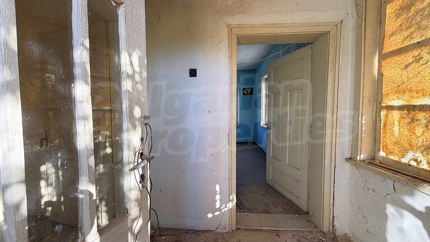 inside, hallway