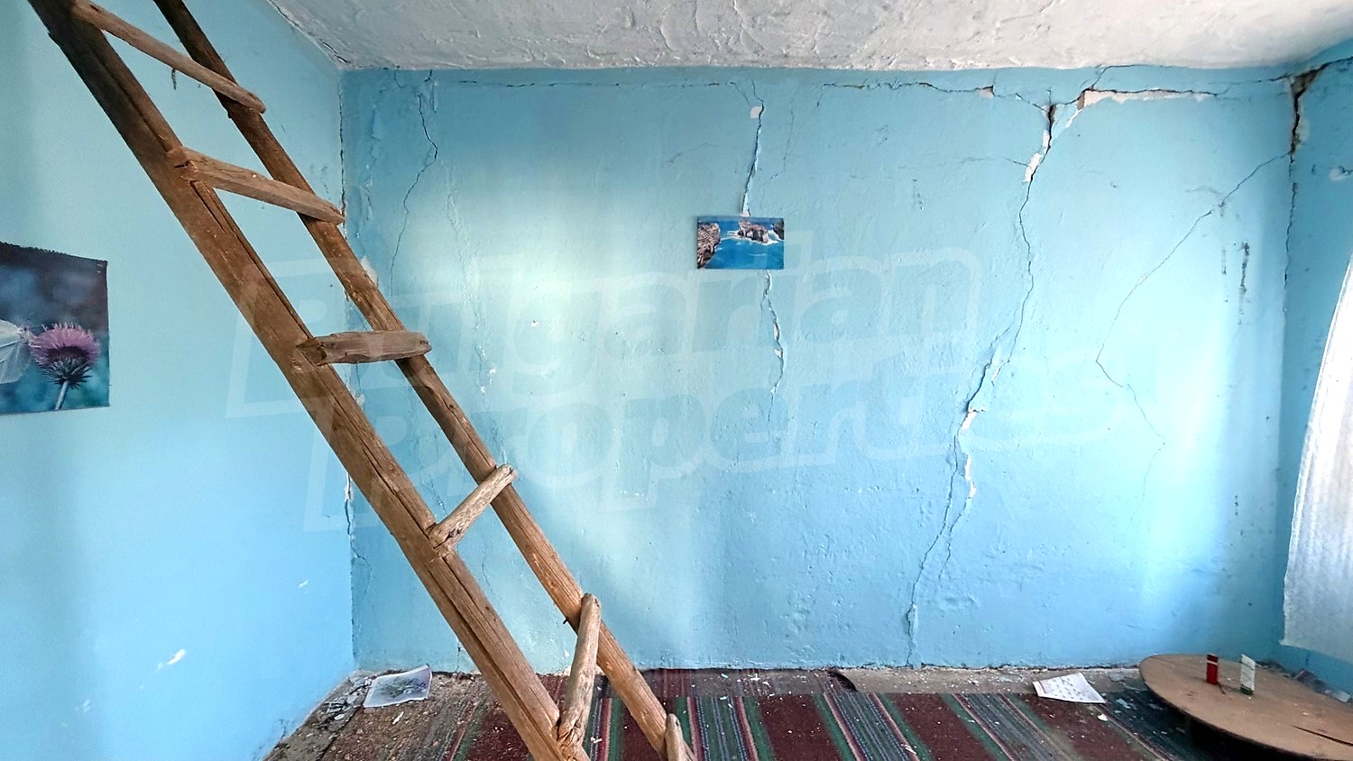 inside, bedroom