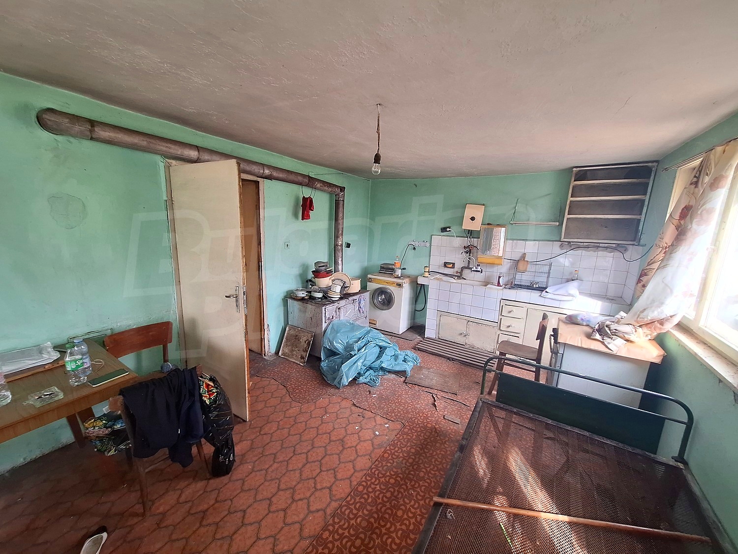 inside, kitchen, furnished