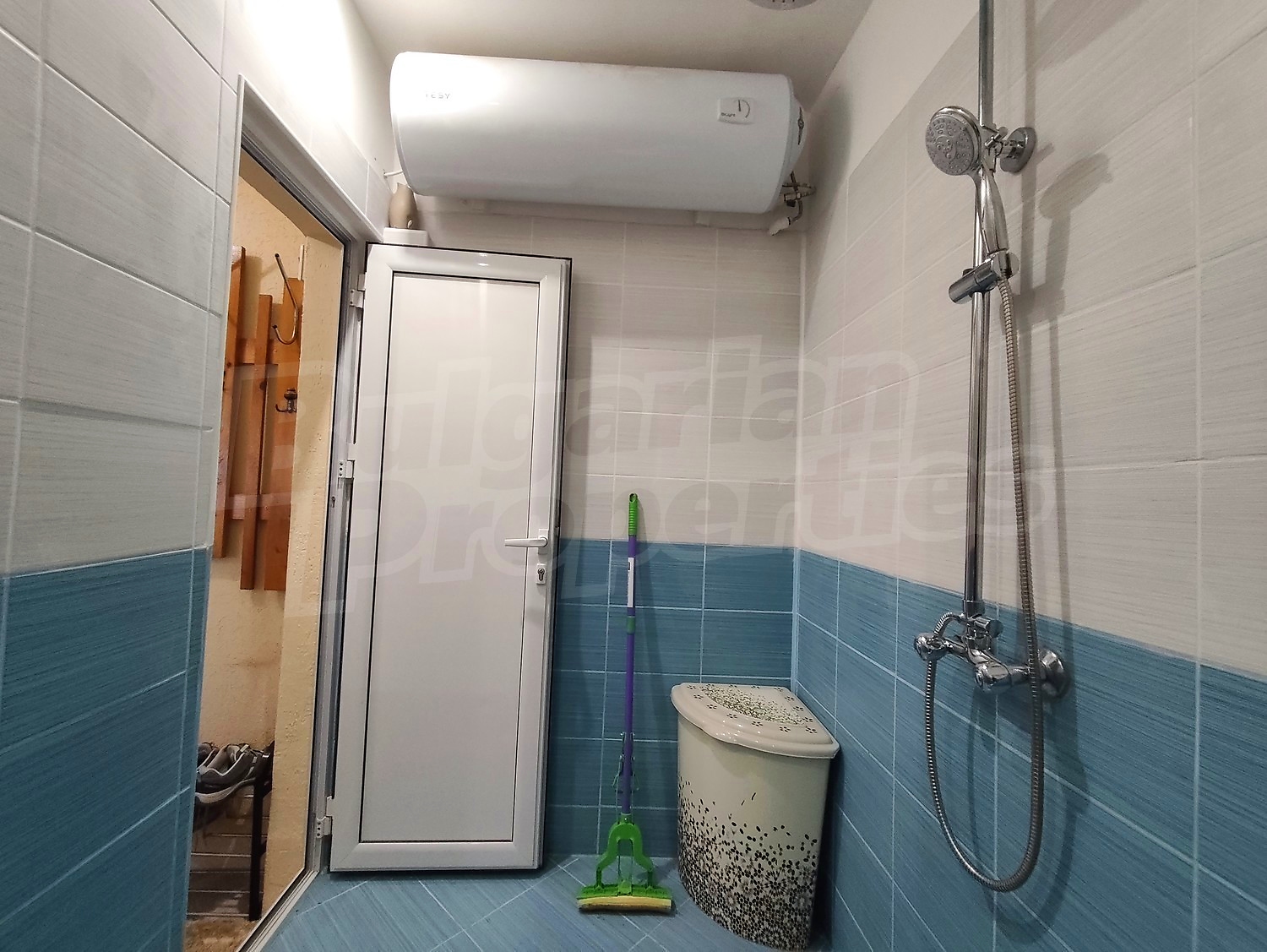 inside, bathroom