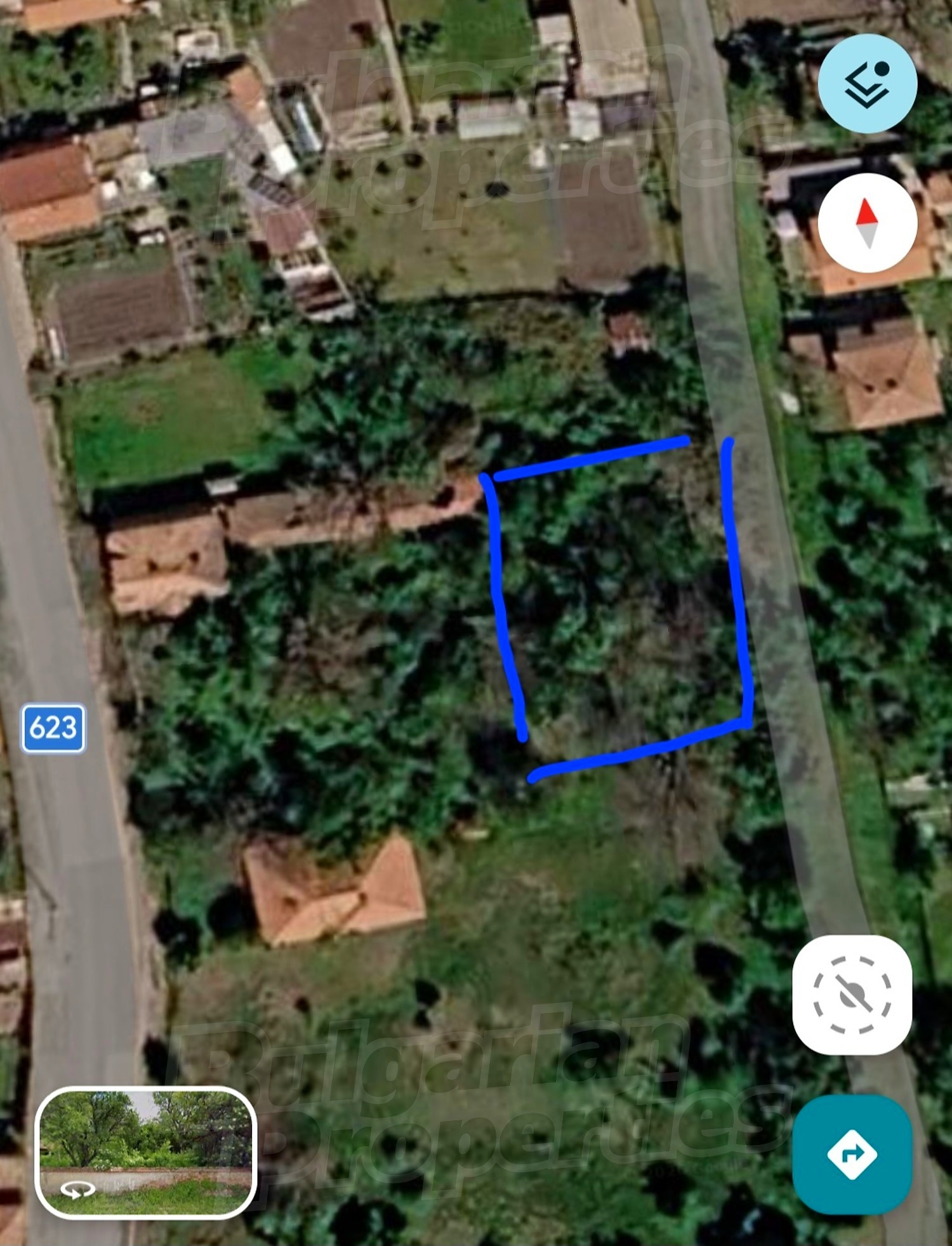 outside, green area, garden