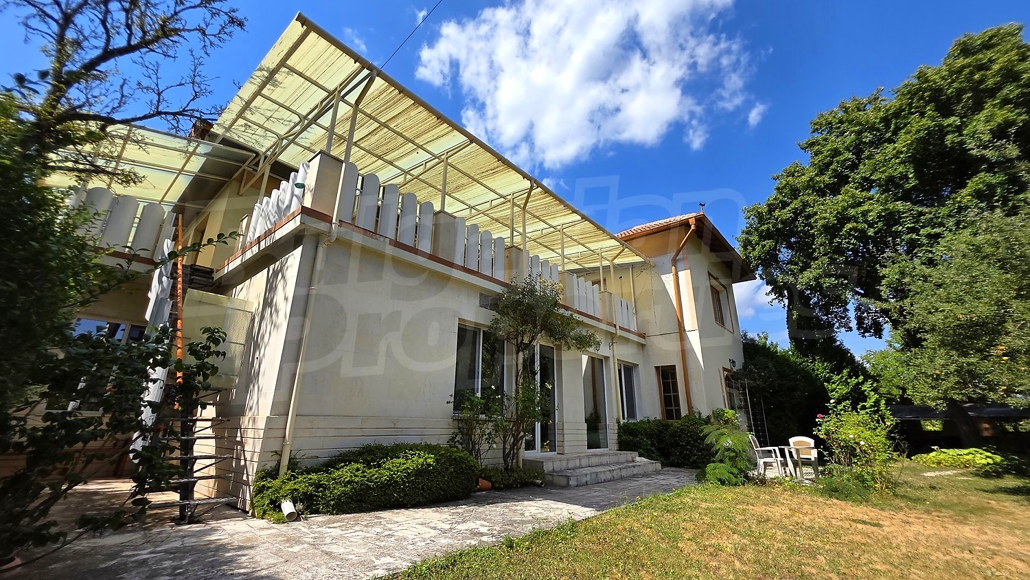 outside, facade, garden