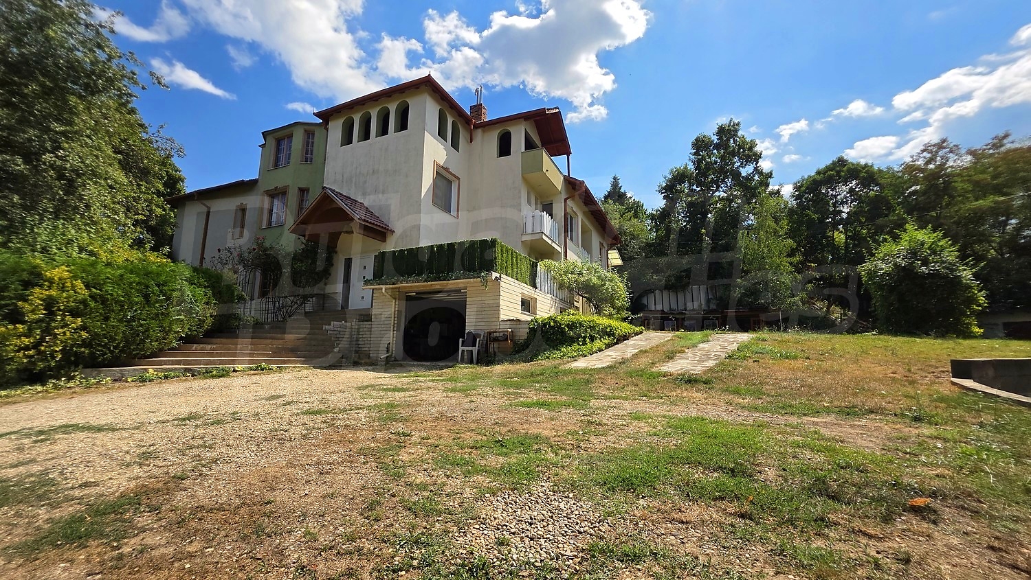 outside, facade, garden, green area
