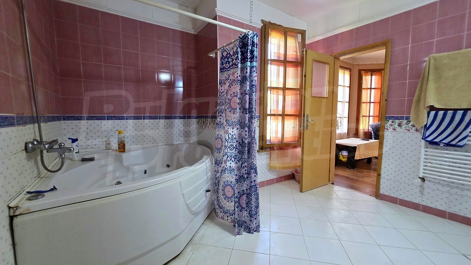 inside, bathroom, furnished