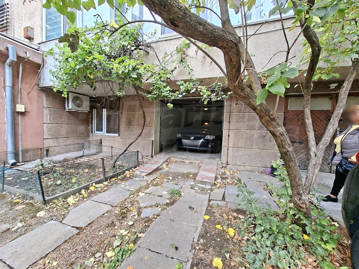 outside, parking, facade, garden