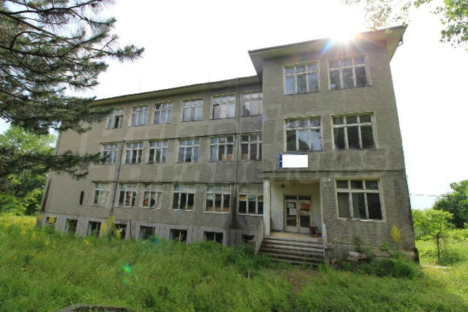 outside, facade, garden