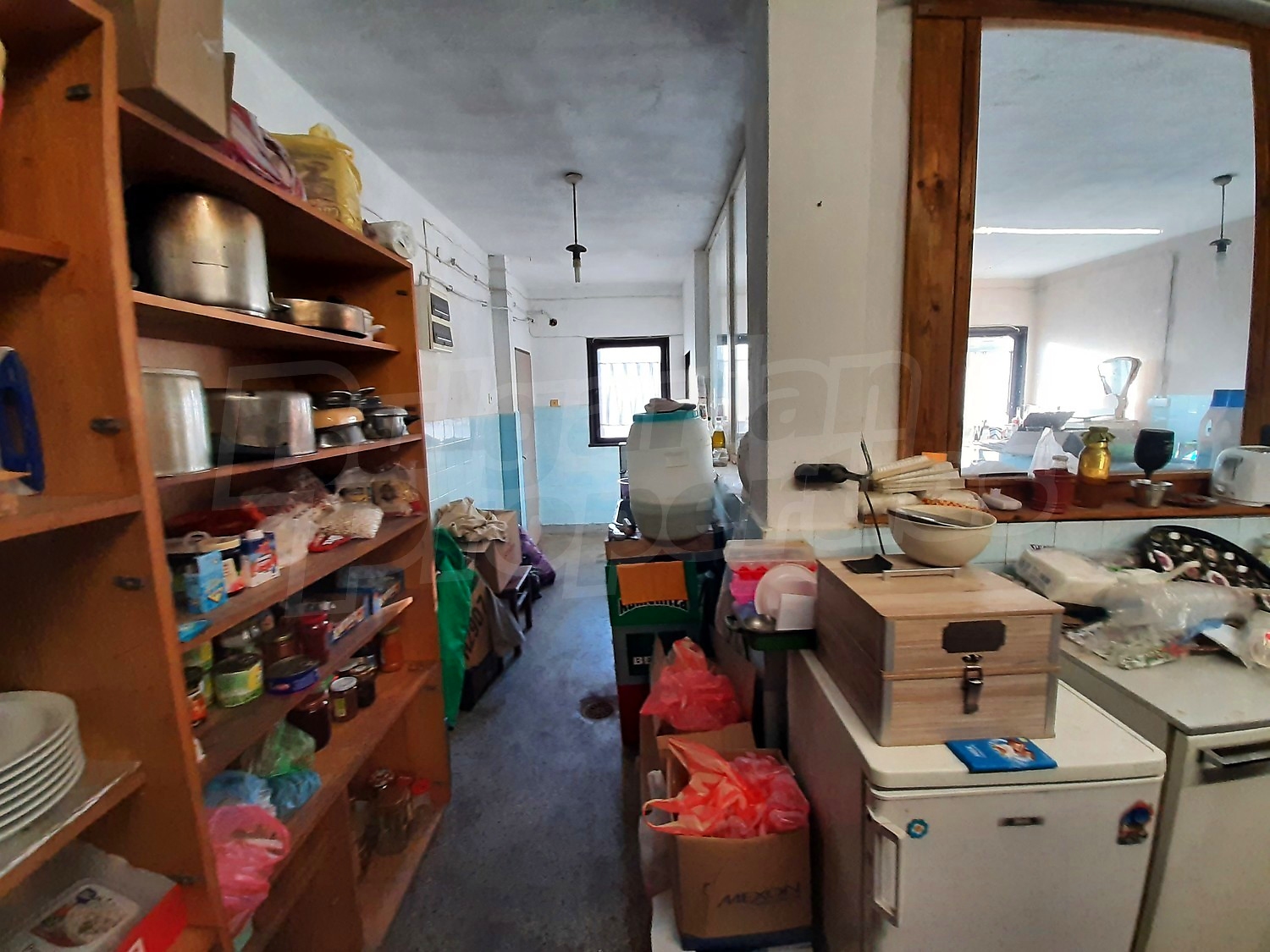 inside, kitchen, furnished