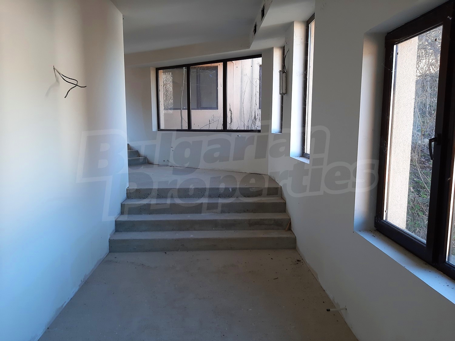 hallway, inside
