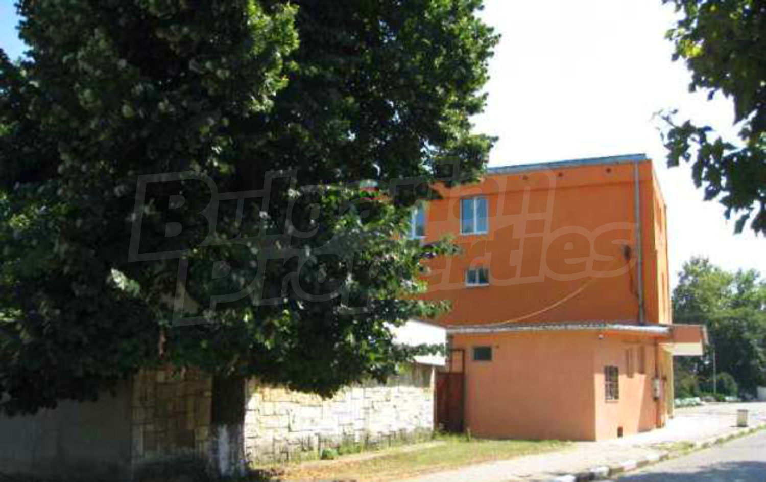 outside, facade, garden