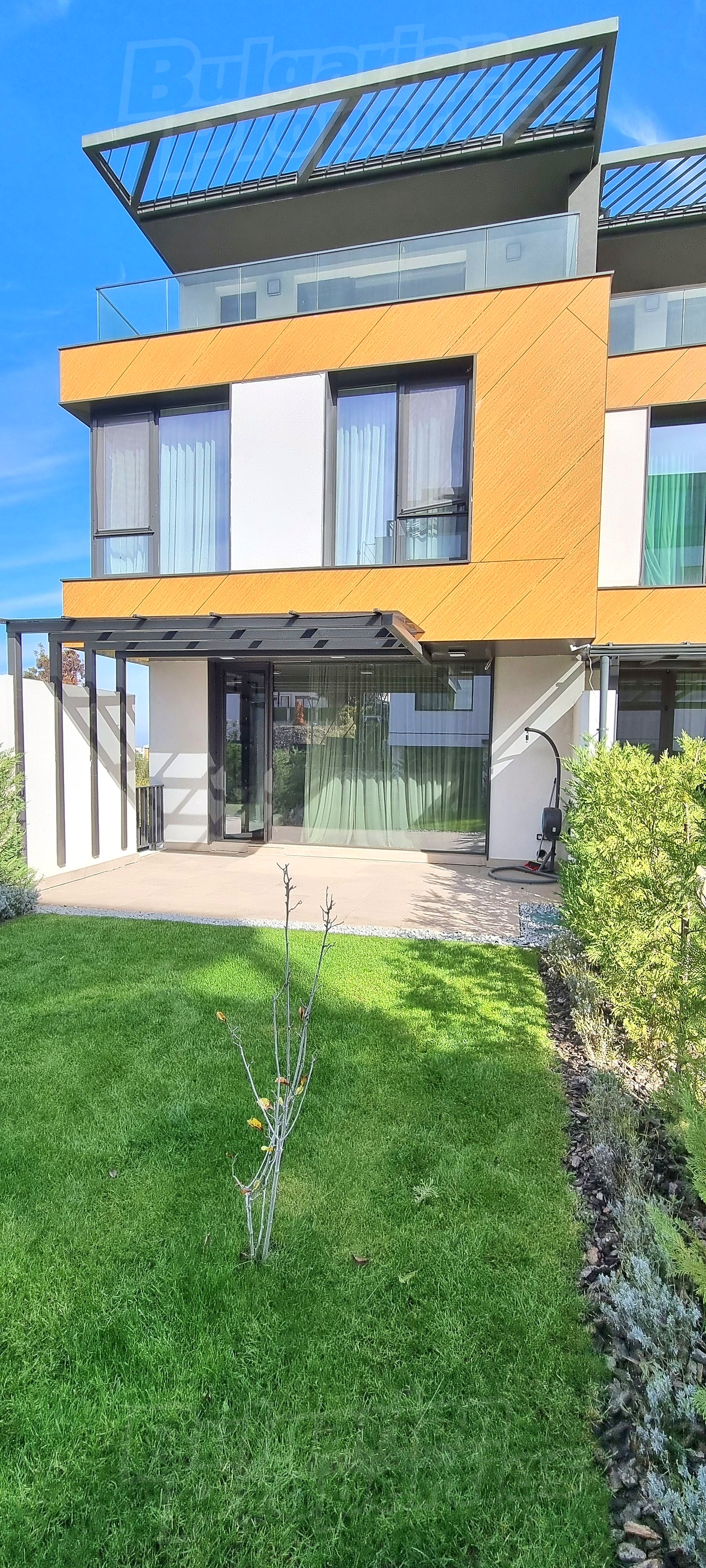 outside, facade, garden