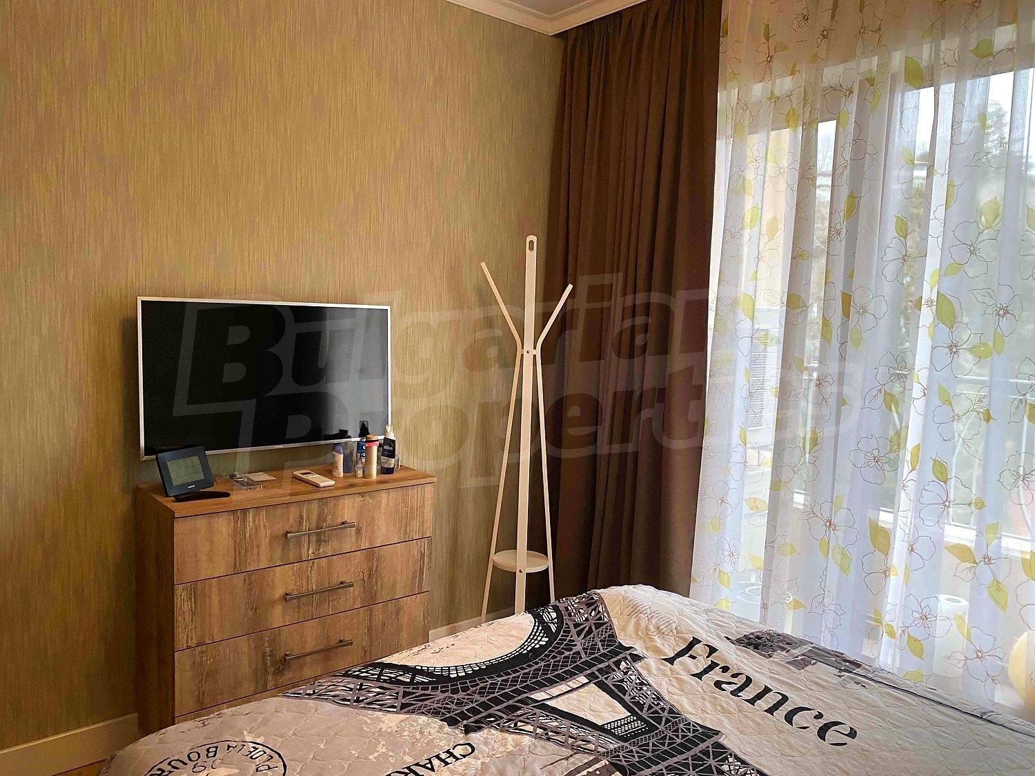inside, bedroom, furnished