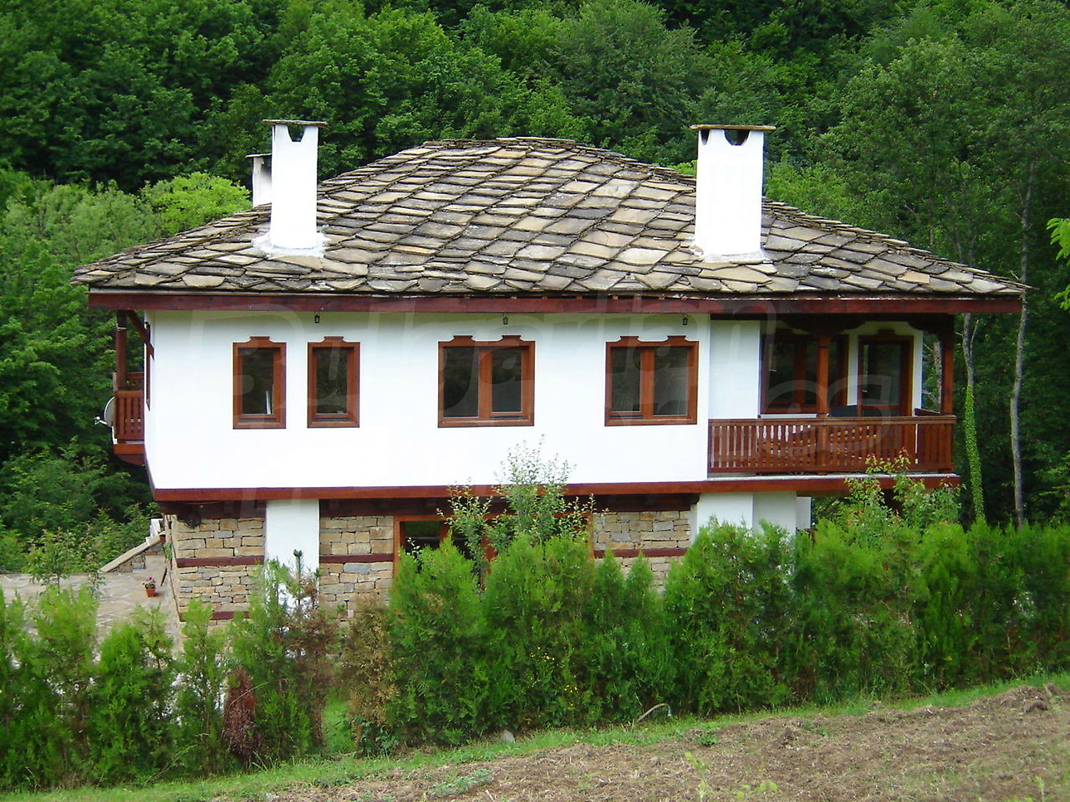 outside, facade, green area, garden