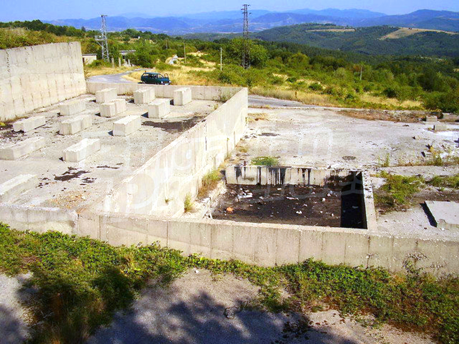 outside, mountain, green area
