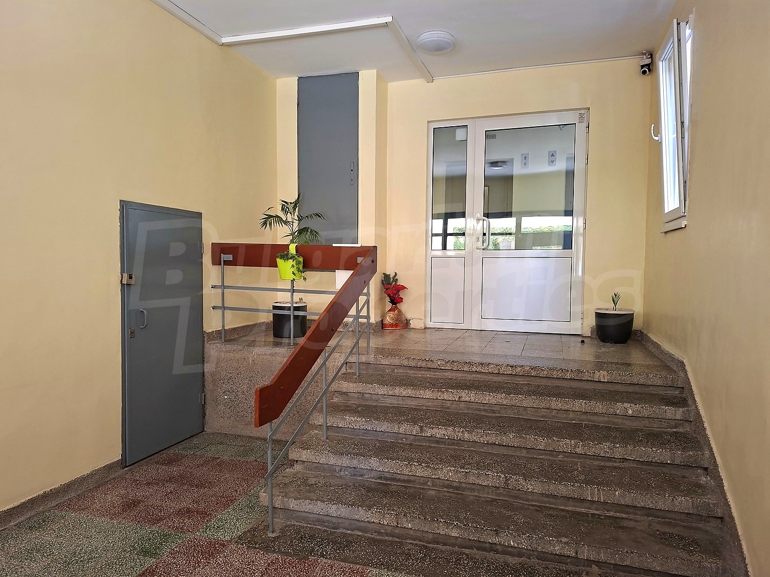 inside, stairs, inside building entrance