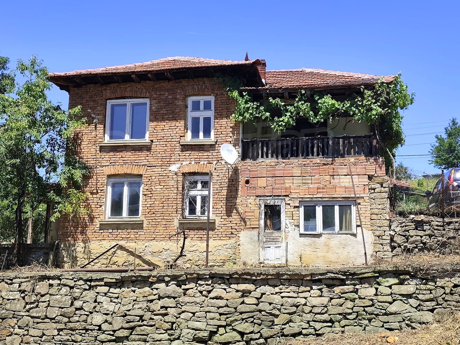outside, facade, garden