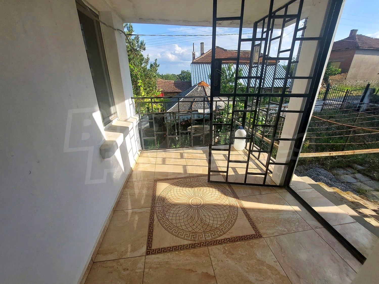balcony, outside