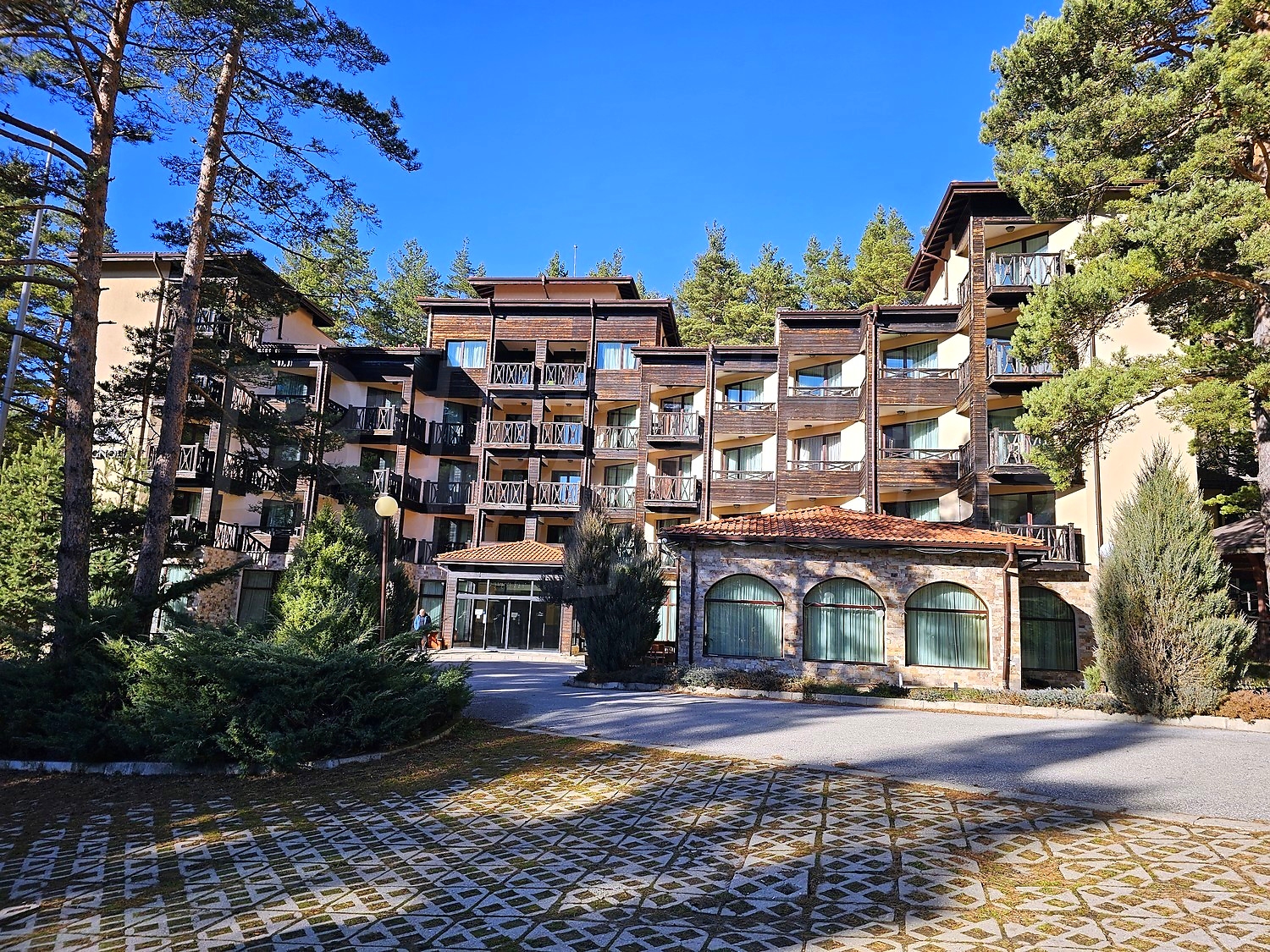 facade, outside, green area, garden