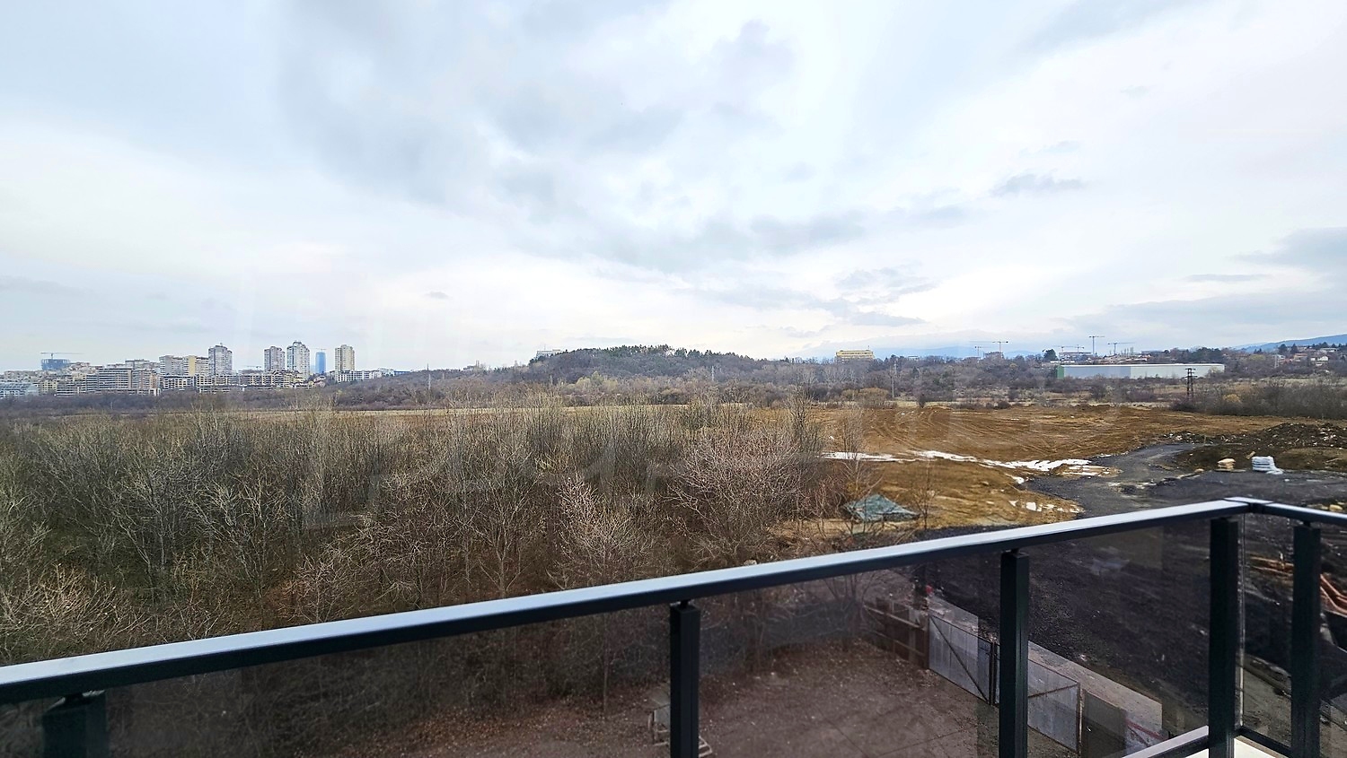 outside, view from balcony, green area