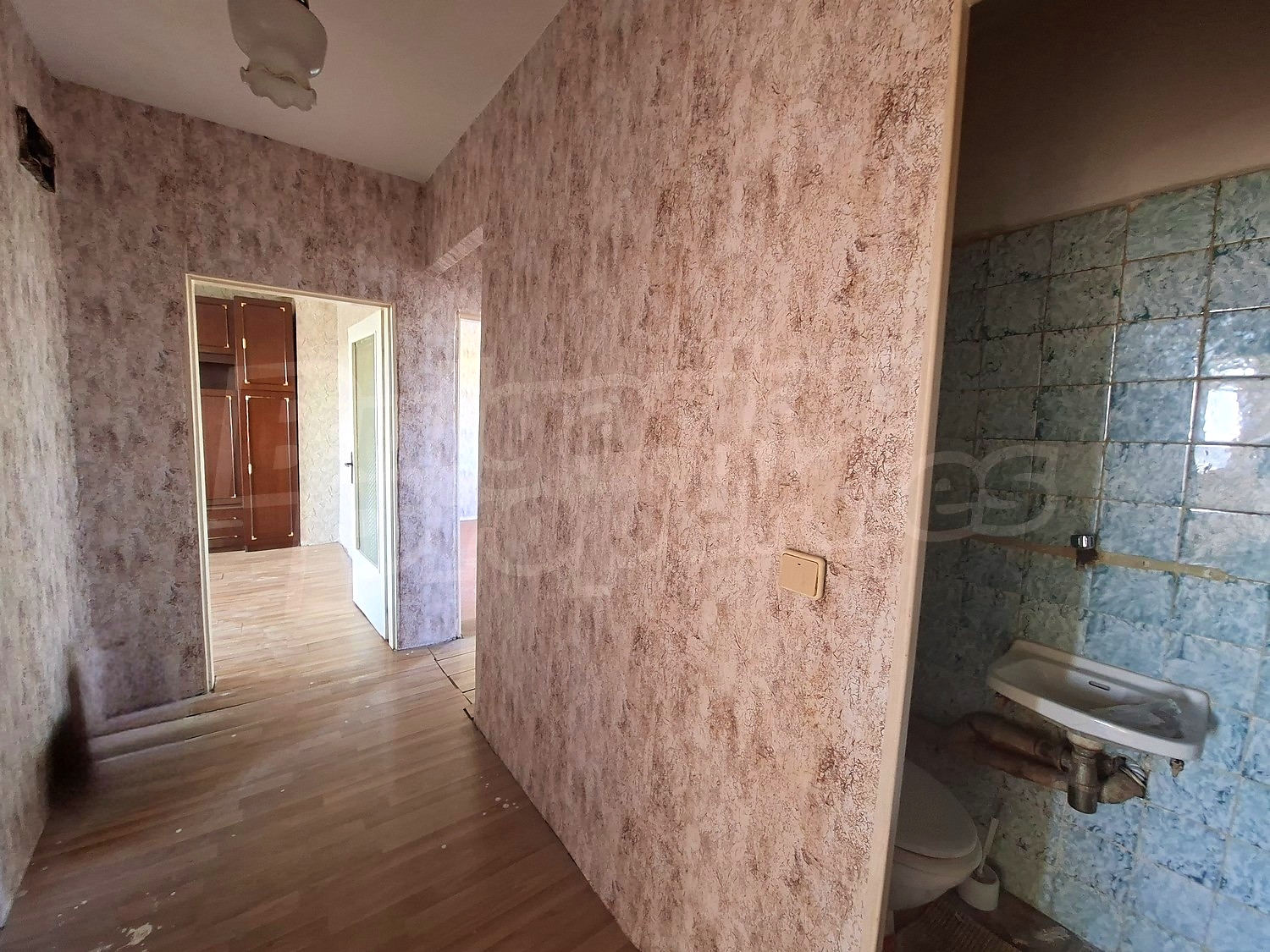 inside, hallway, toilet
