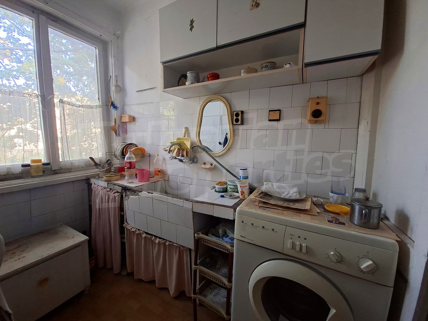 inside, kitchen