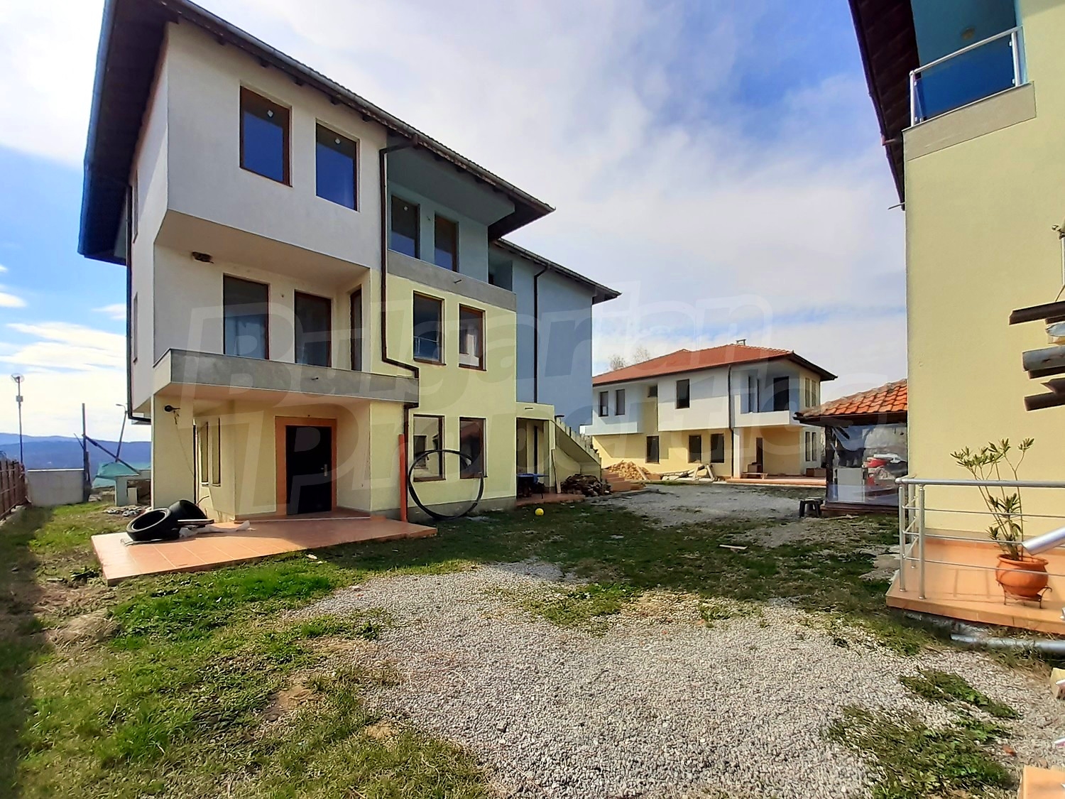 outside, facade, garden
