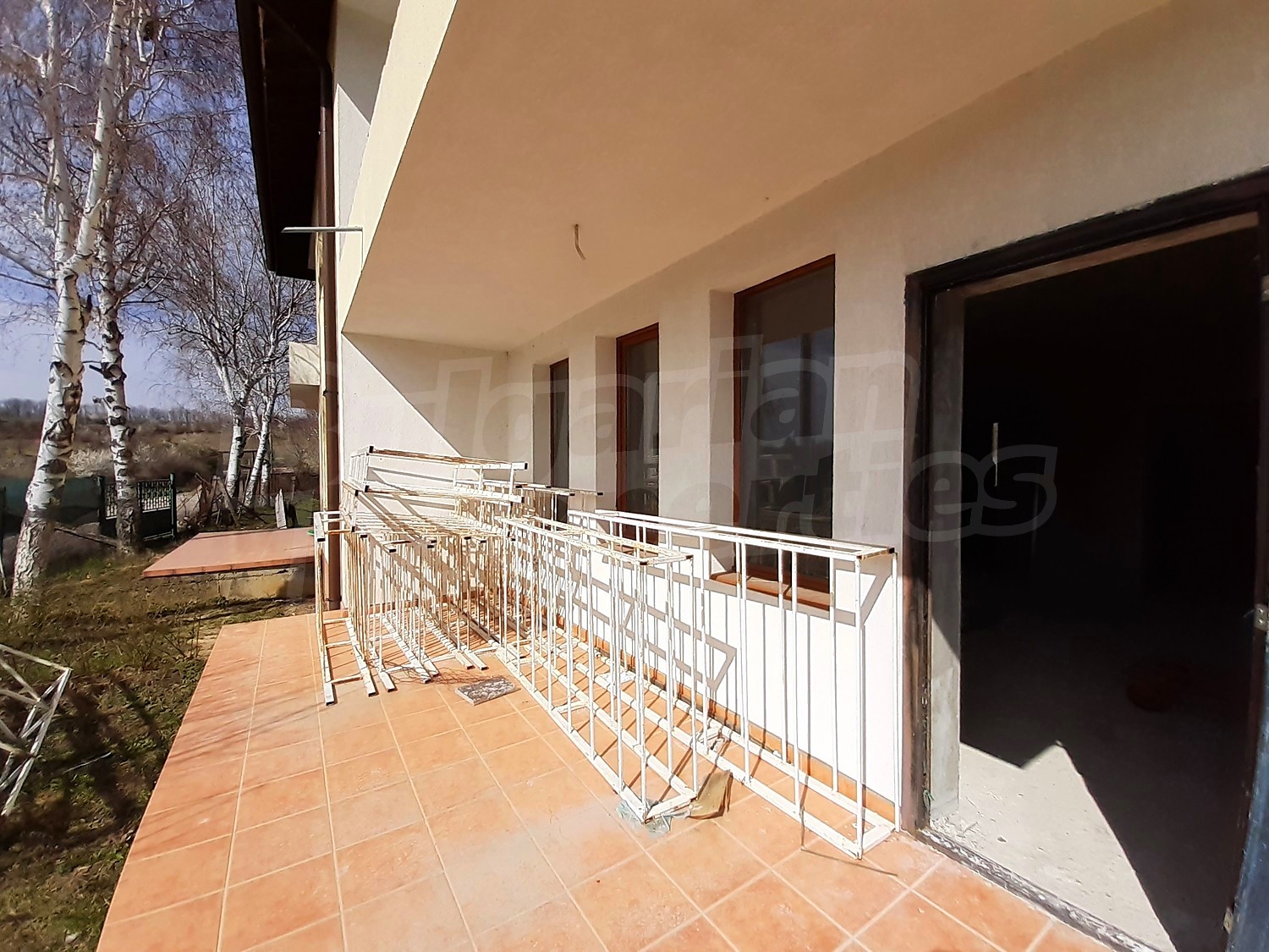 balcony, outside