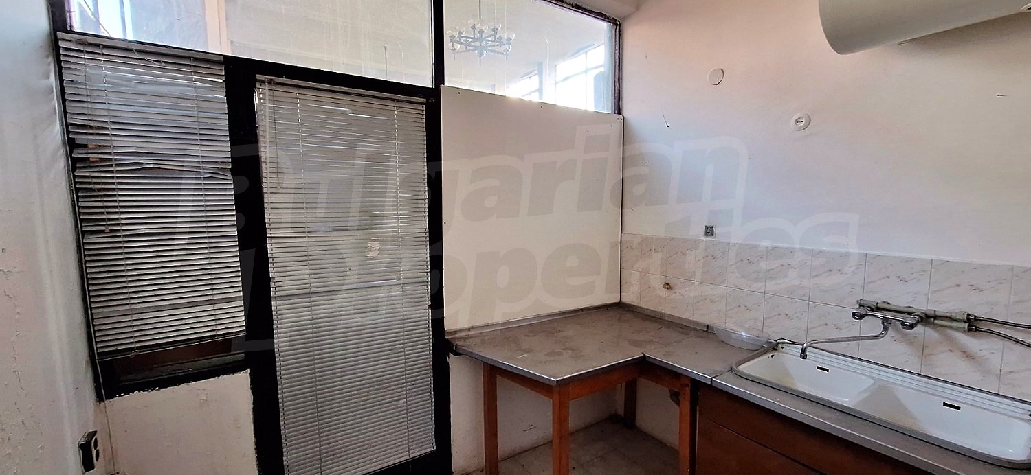 inside, kitchen