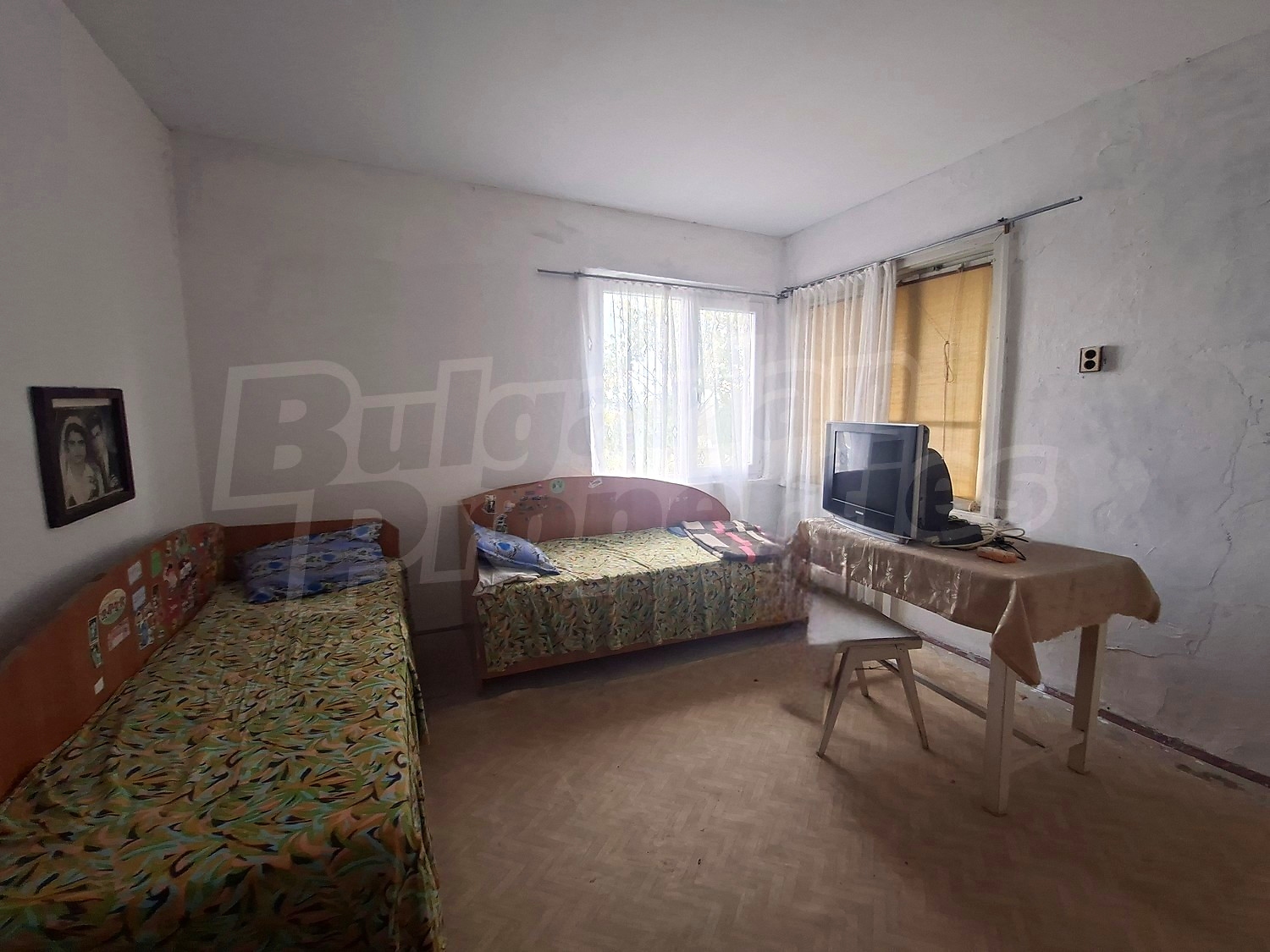 inside, bedroom, furnished