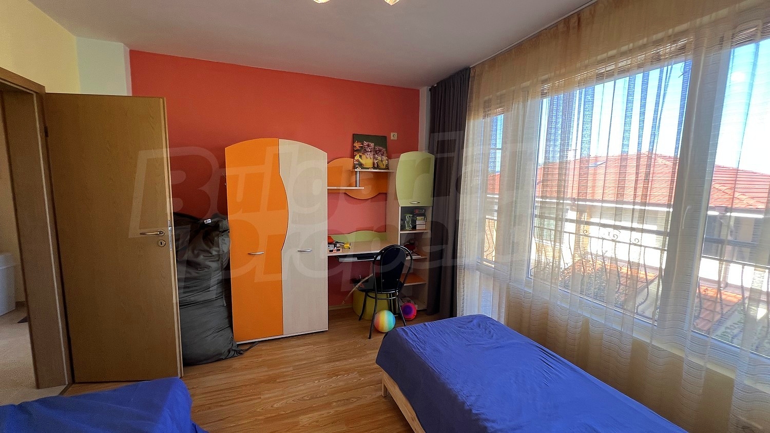 inside, bedroom