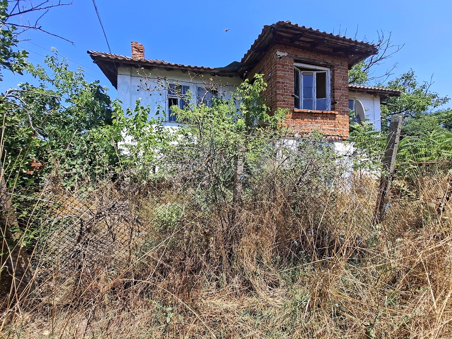 outside, facade, garden