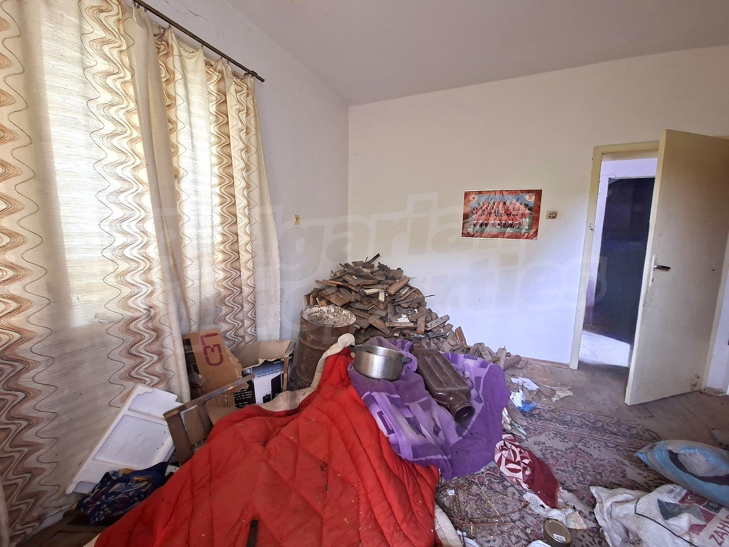 inside, bedroom
