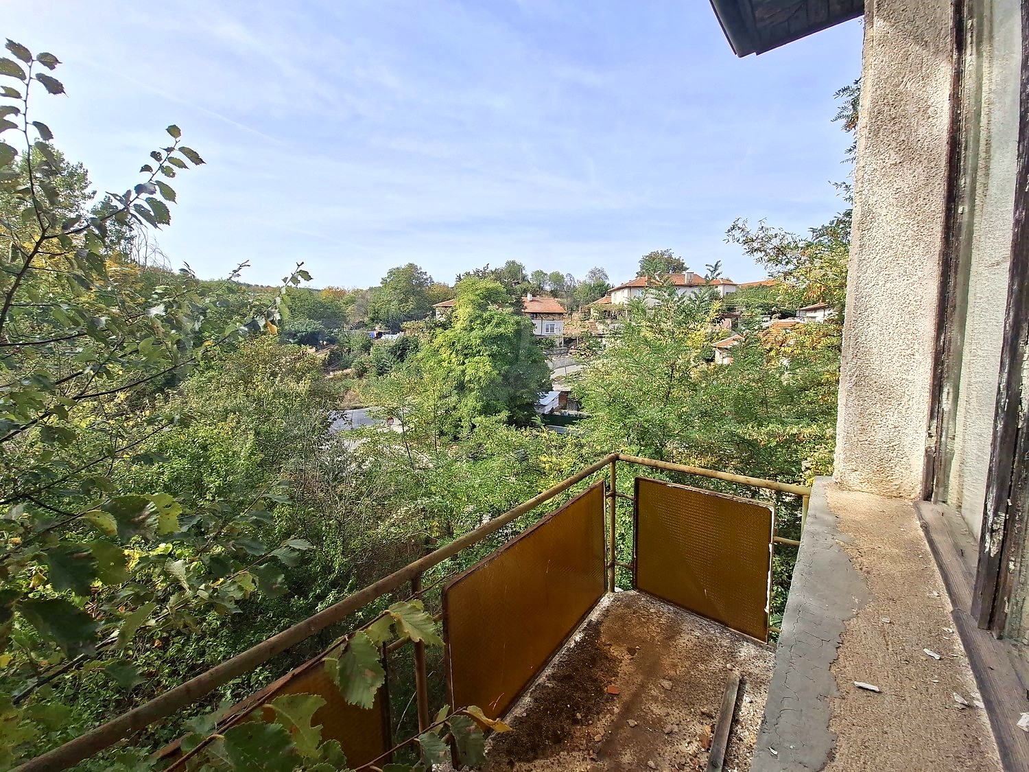 balcony, view from balcony, outside, green area