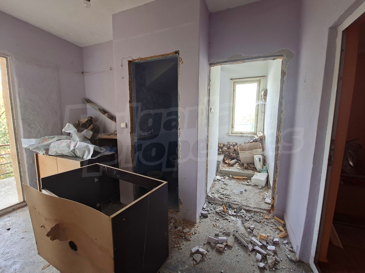 inside, bathroom