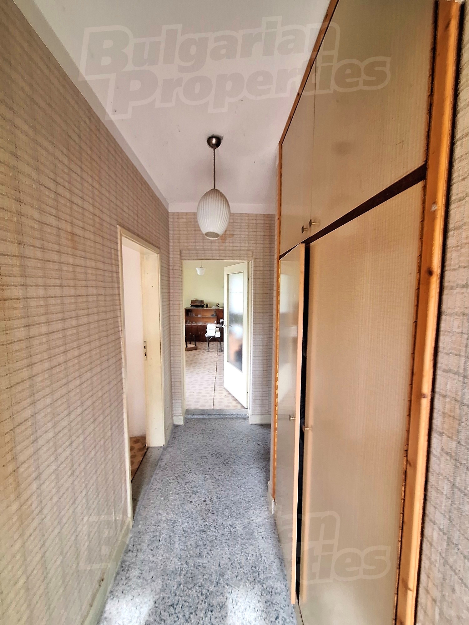 hallway, inside