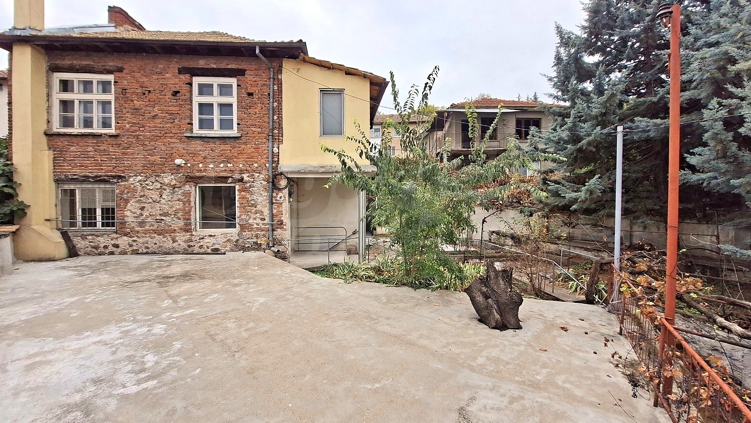 outside, facade, garden