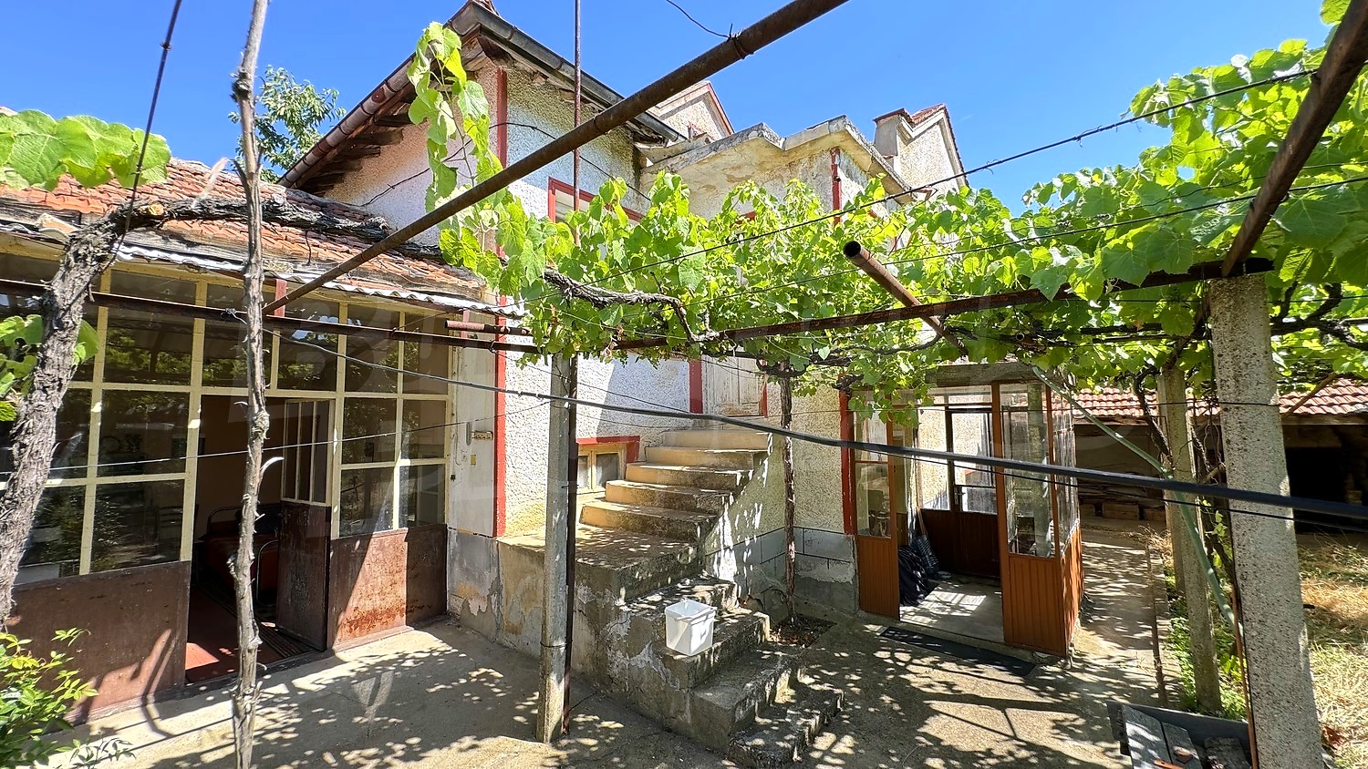 outside, facade, garden