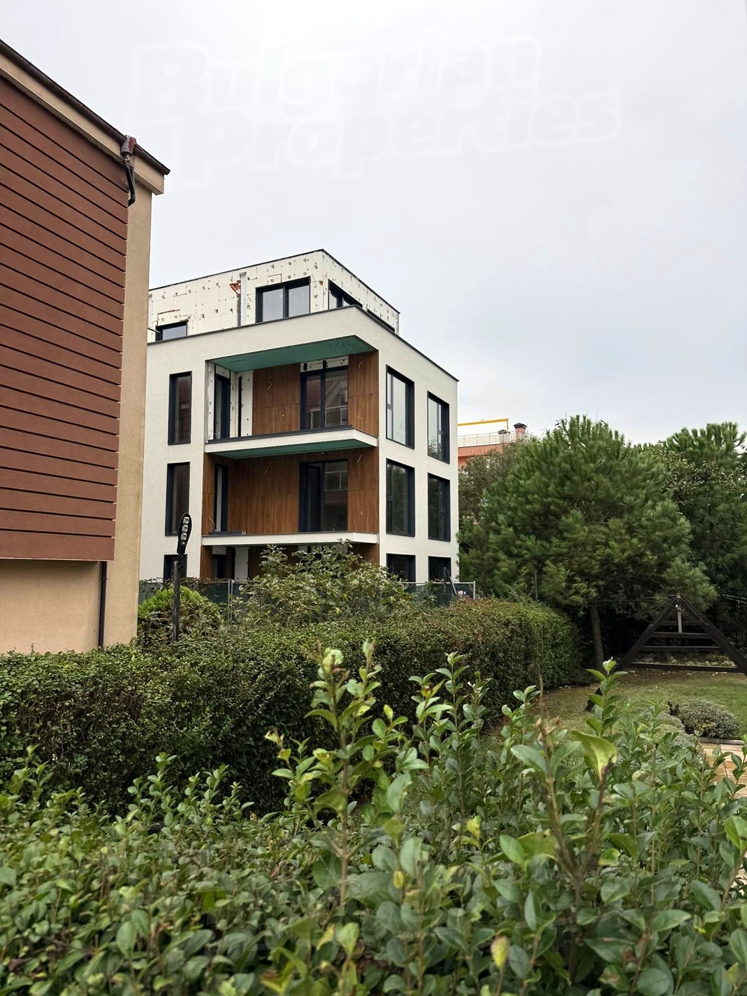 outside, facade, garden