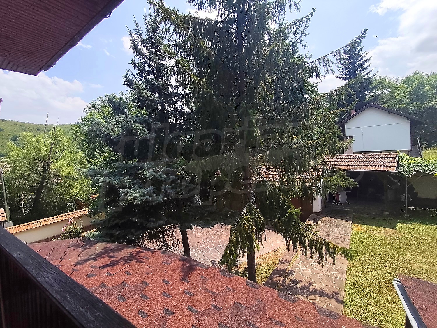 outside, garden, green area, view from balcony