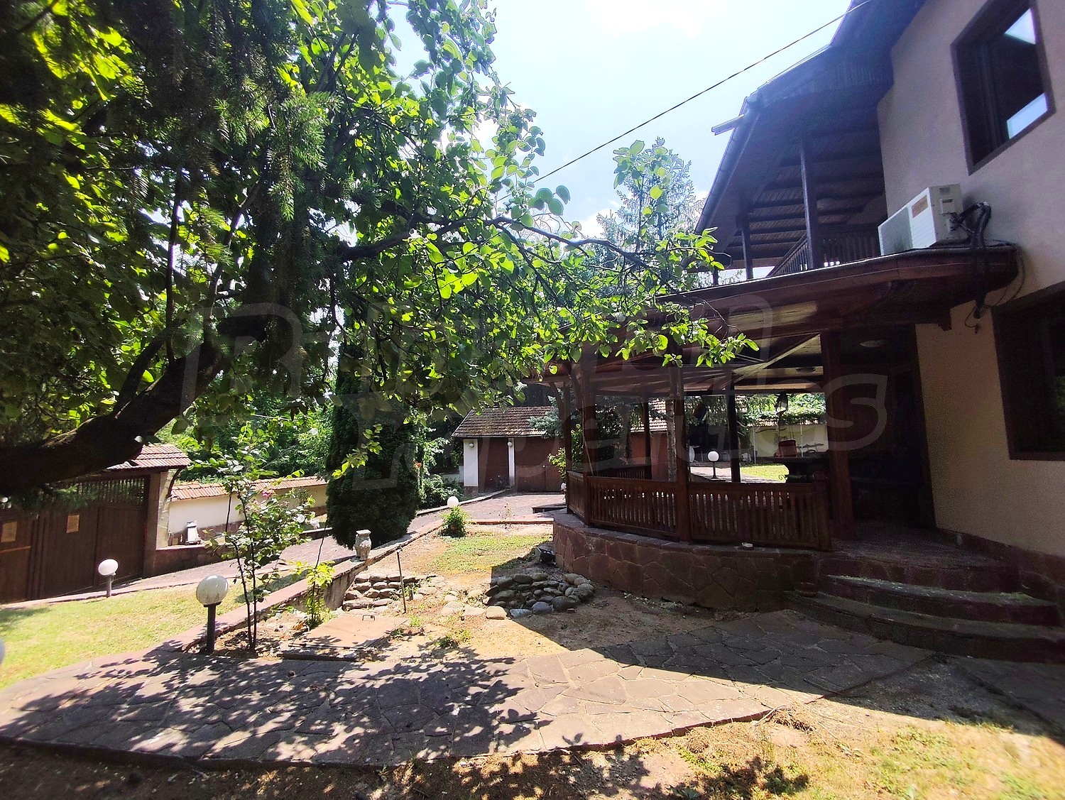 outside, facade, garden