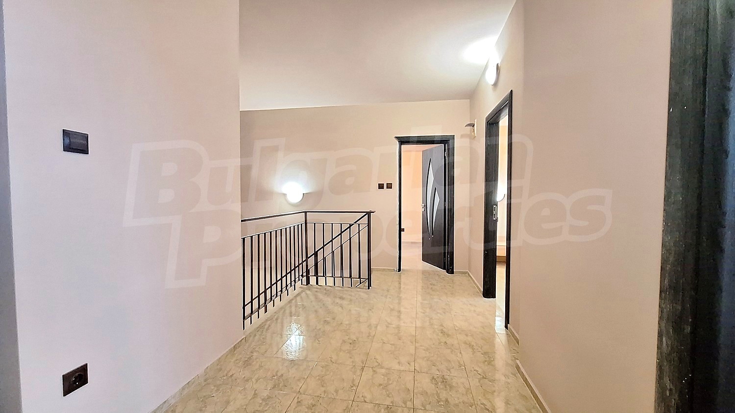 hallway, inside